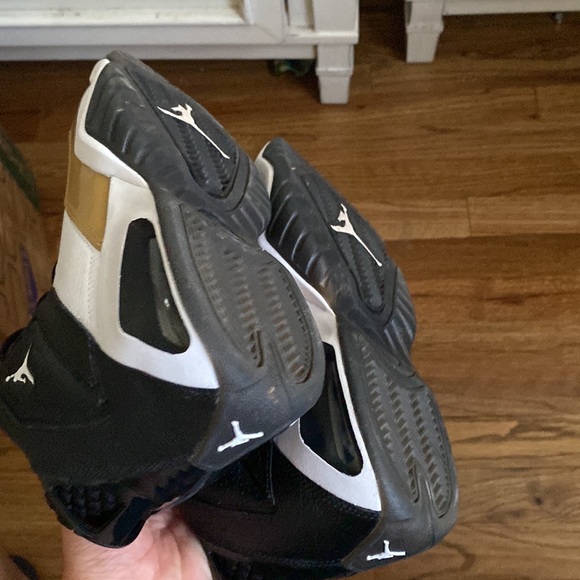 Micheal B loyal Jordans. - Picture 4 of 5